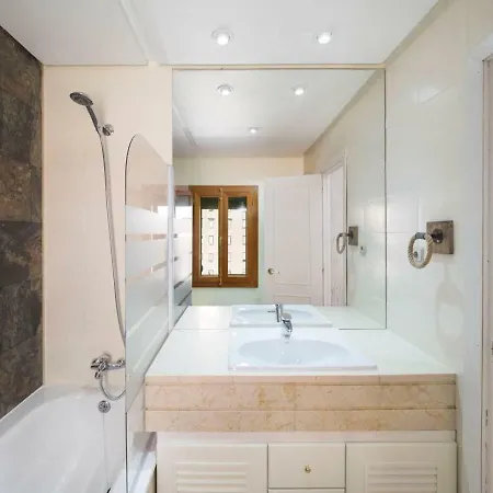 Claustro Francesas Siglo Xv * Βαγιαδολίδ