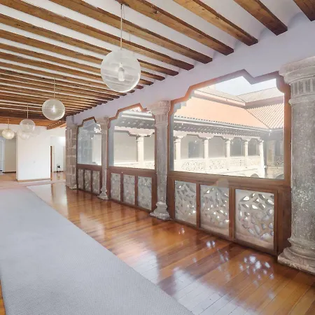 Апартаменты Claustro Francesas Siglo Xv *