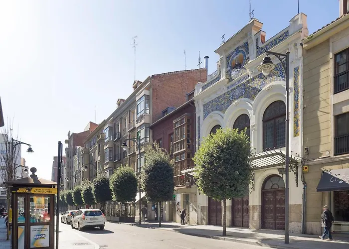 Claustro Francesas Siglo Xv * Valladolid