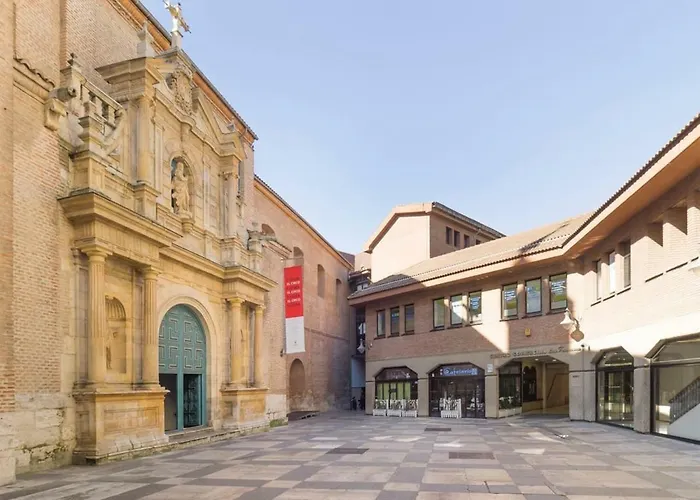 Lejlighed Claustro Francesas Siglo Xv *